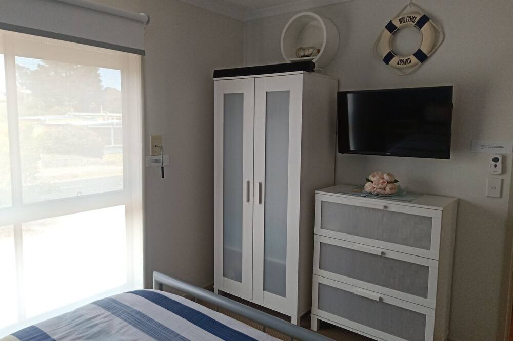 Photo of Bedroom in Venus Bay