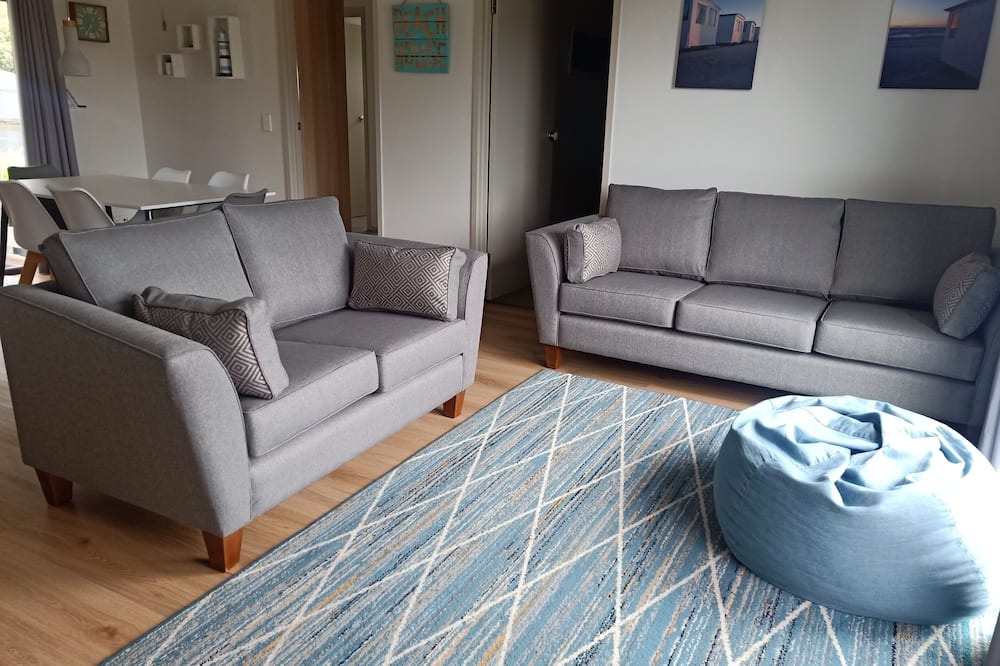 Photo of Livingroom in Venus Bay