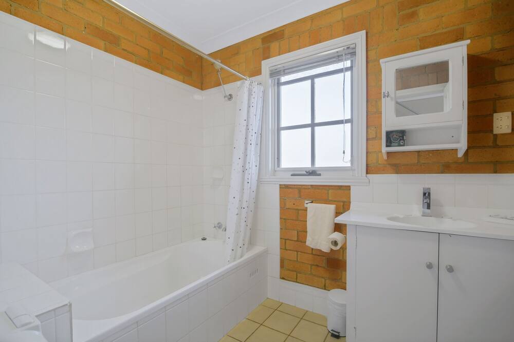 Photo of Bathroom in Eden