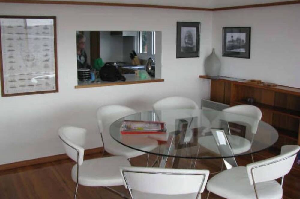 Photo of Kitchen in South Arm