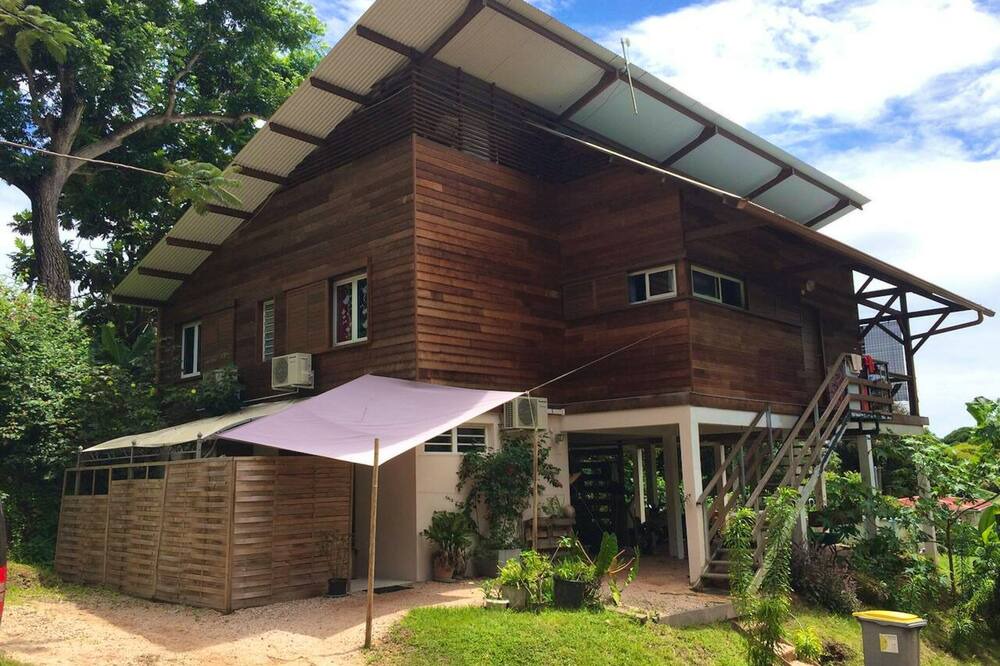 Photo of Outdoor in Cayenne