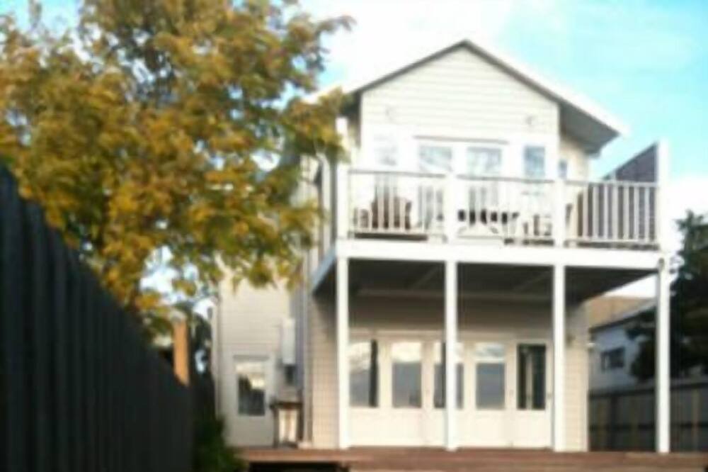 Photo of Outdoor in Queenscliff