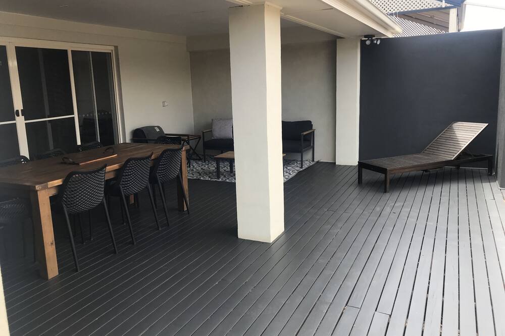 Photo of Patio Balcony in Port Hughes