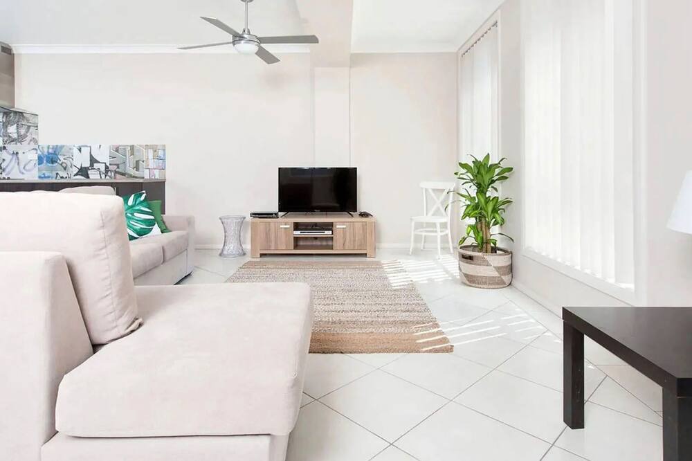 Photo of Livingroom in Fingal Bay