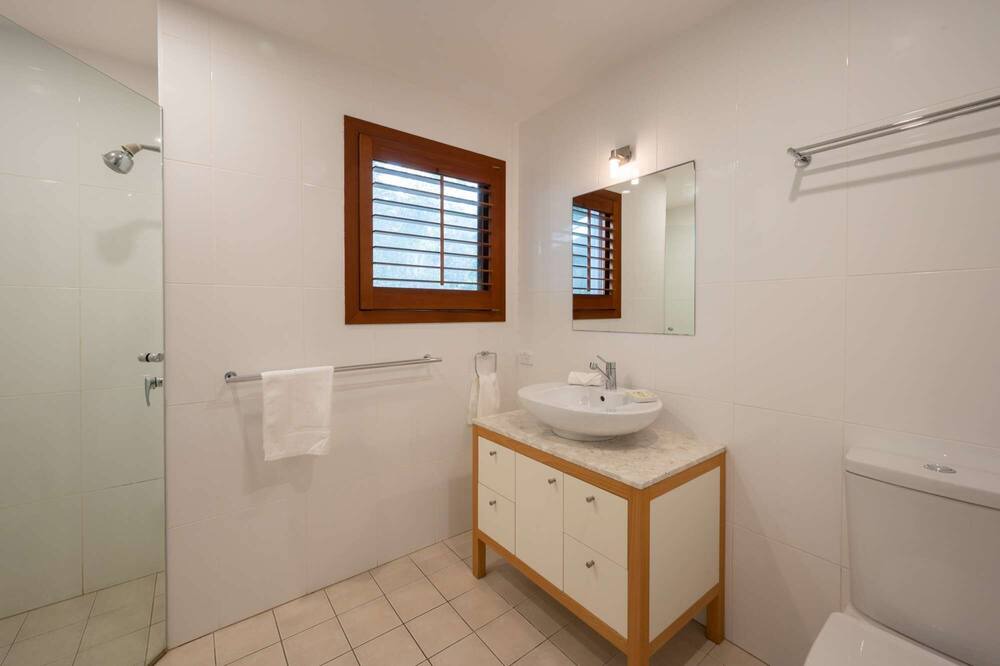 Photo of Bathroom in Macmasters Beach