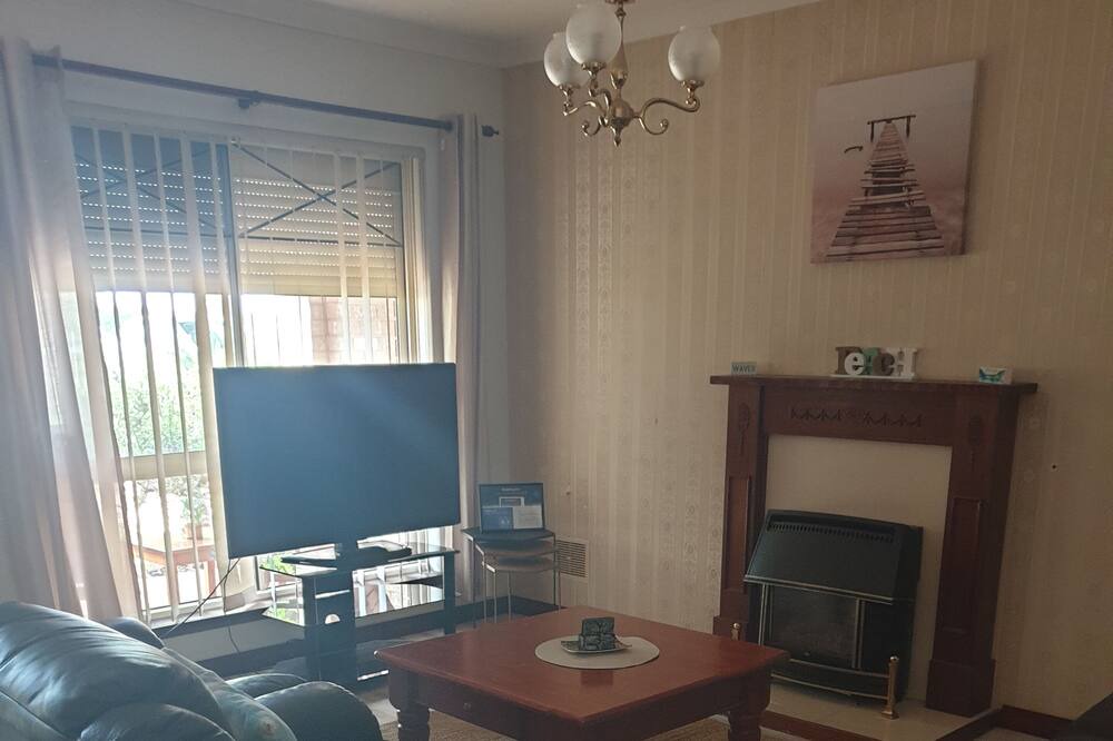 Photo of Livingroom in Rockingham