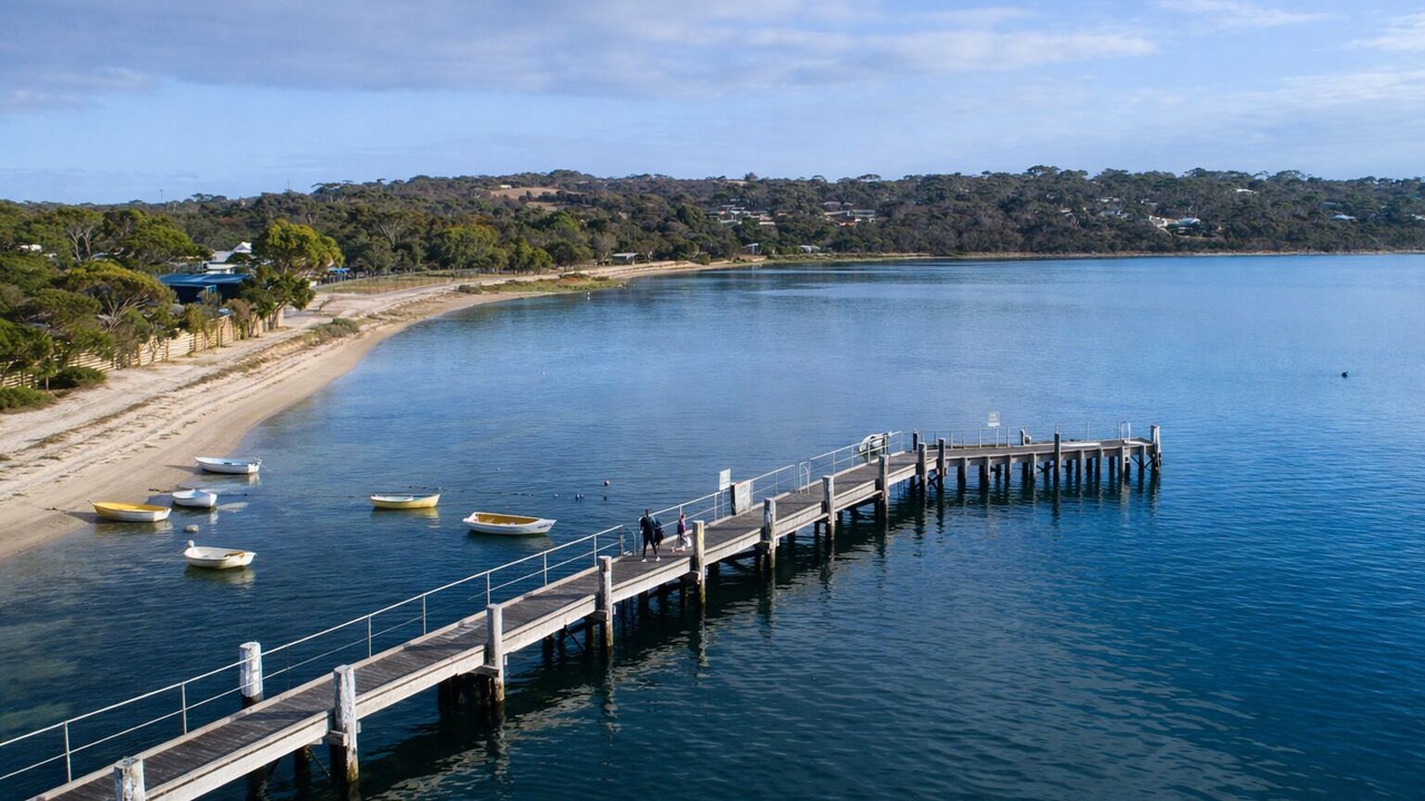 Photo of Others in American River