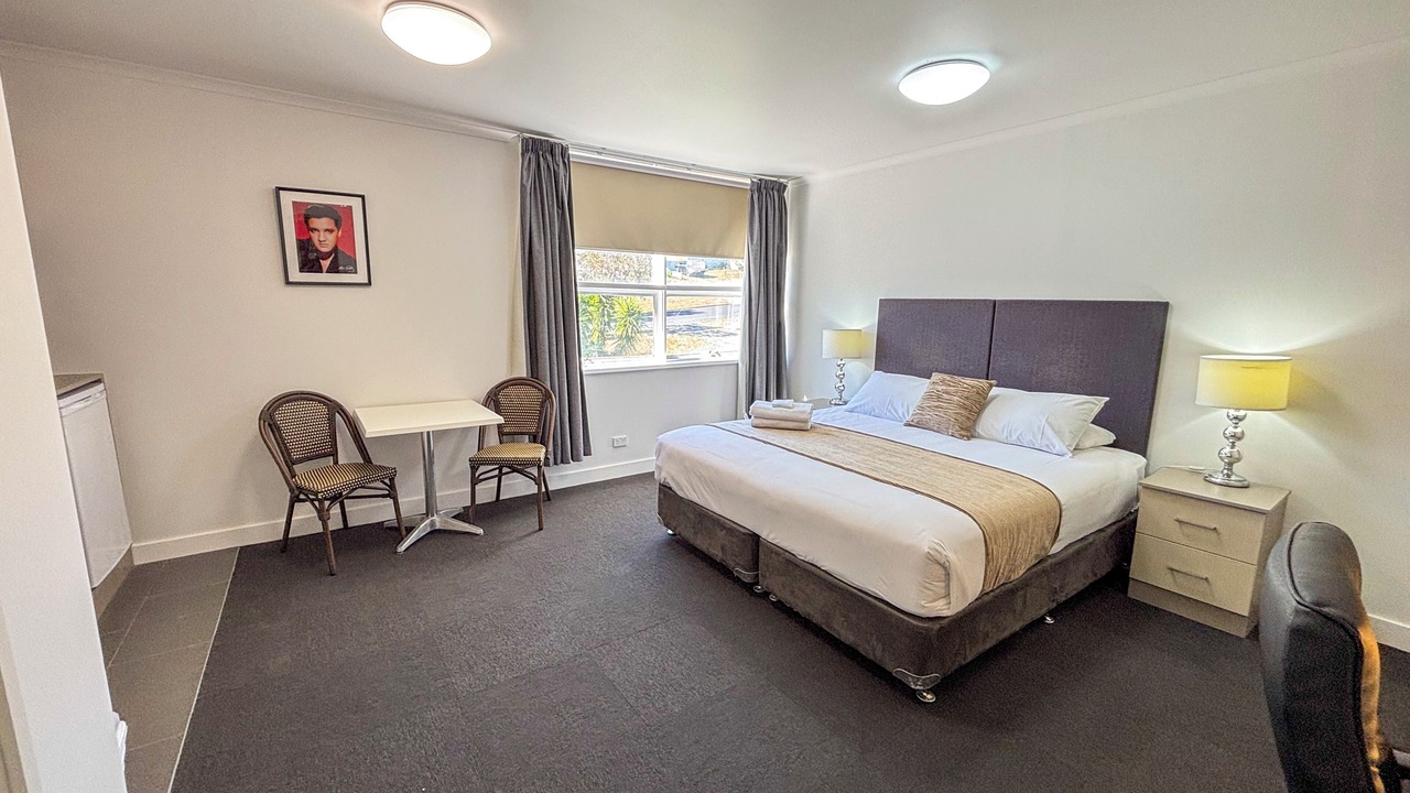 Photo of Bedroom in Parkes