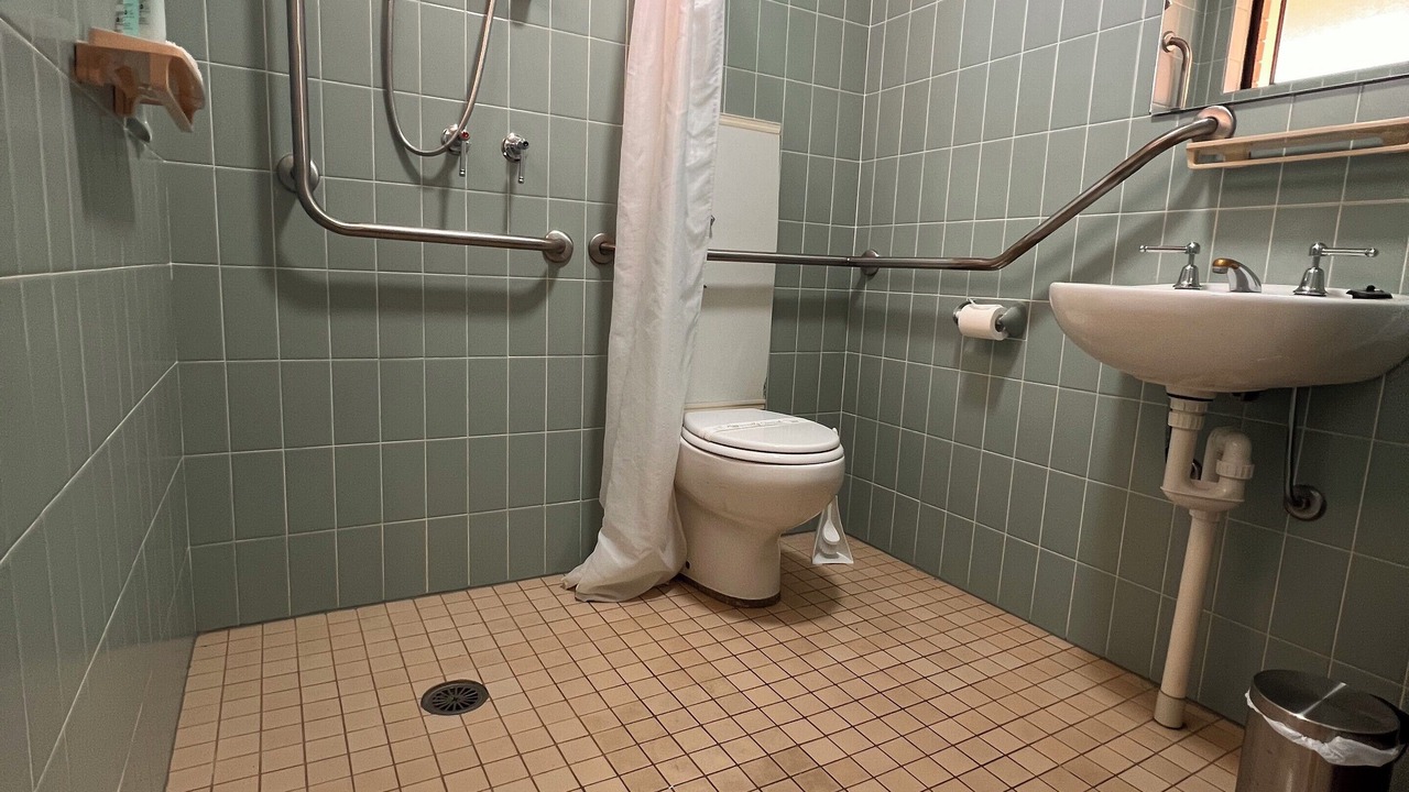 Photo of Bathroom in Dubbo