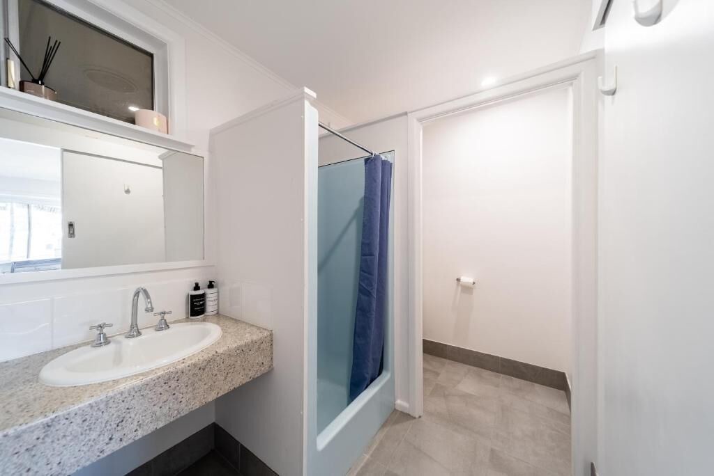 Photo of Bathroom in Tallangatta