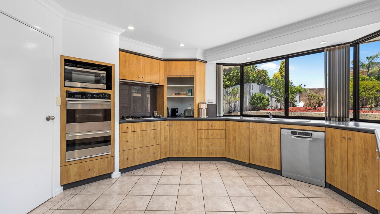 Photo of Others in Dianella