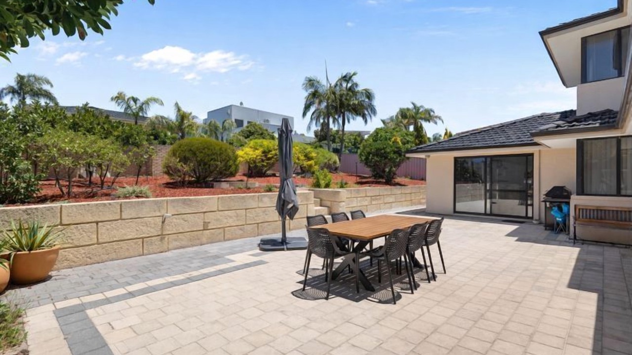 Photo of Others in Dianella