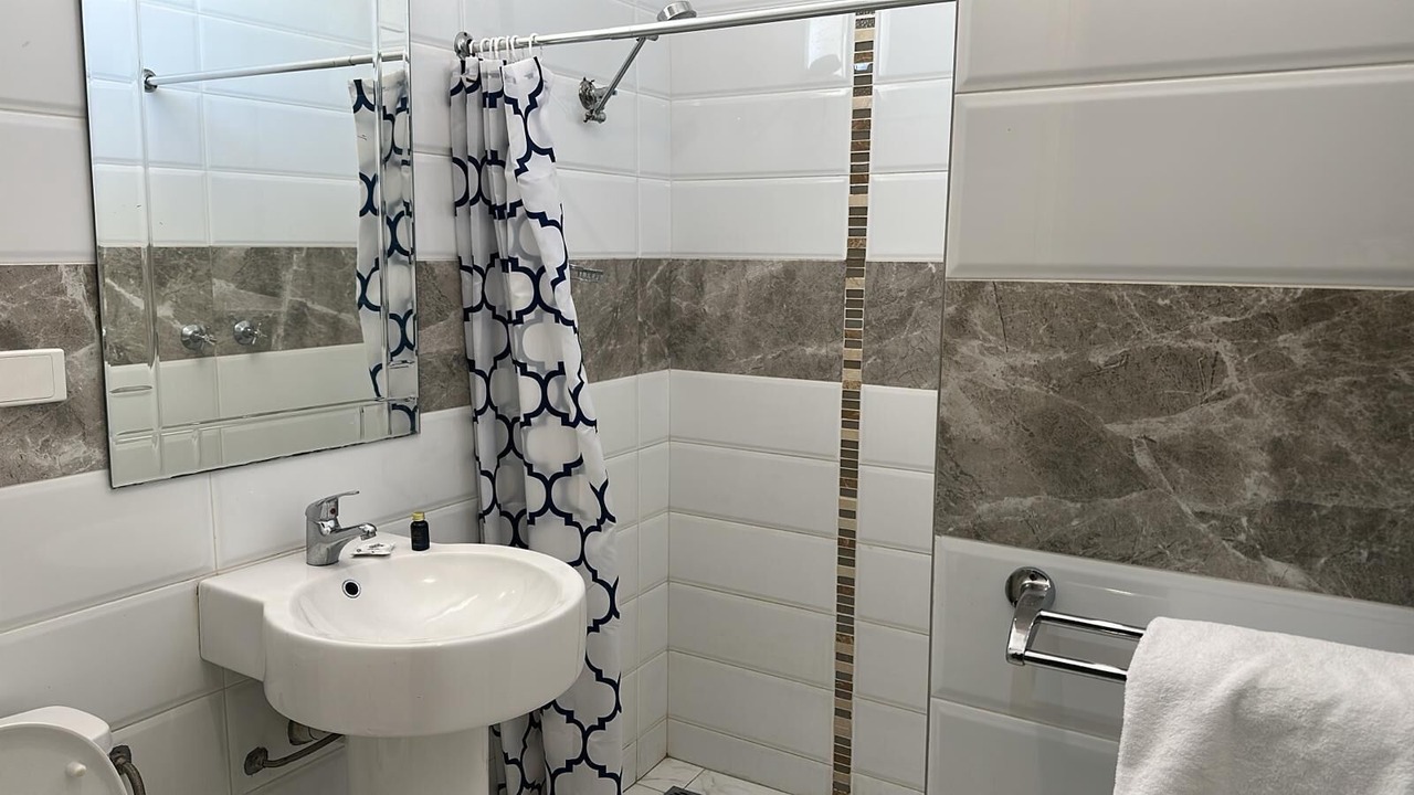 Photo of Bathroom in Thornlie