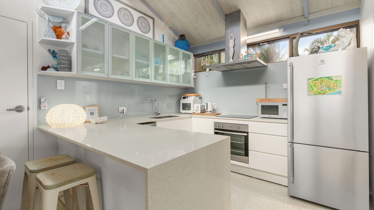 Photo of Kitchen in Sapphire Beach