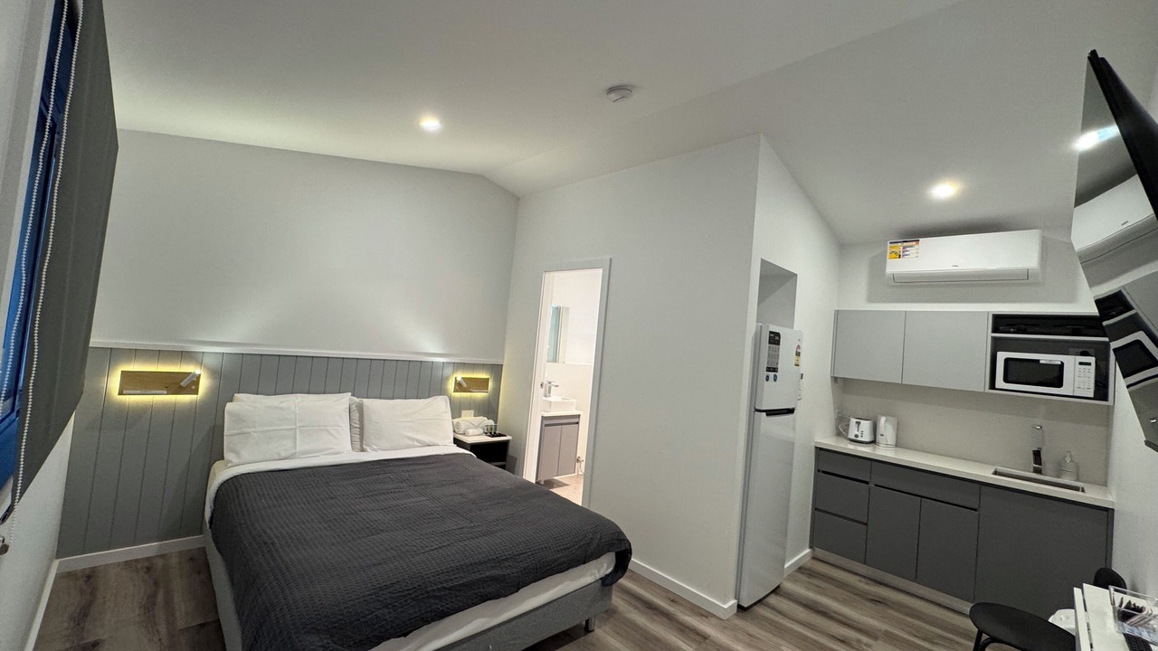 Photo of Bedroom in Hay South