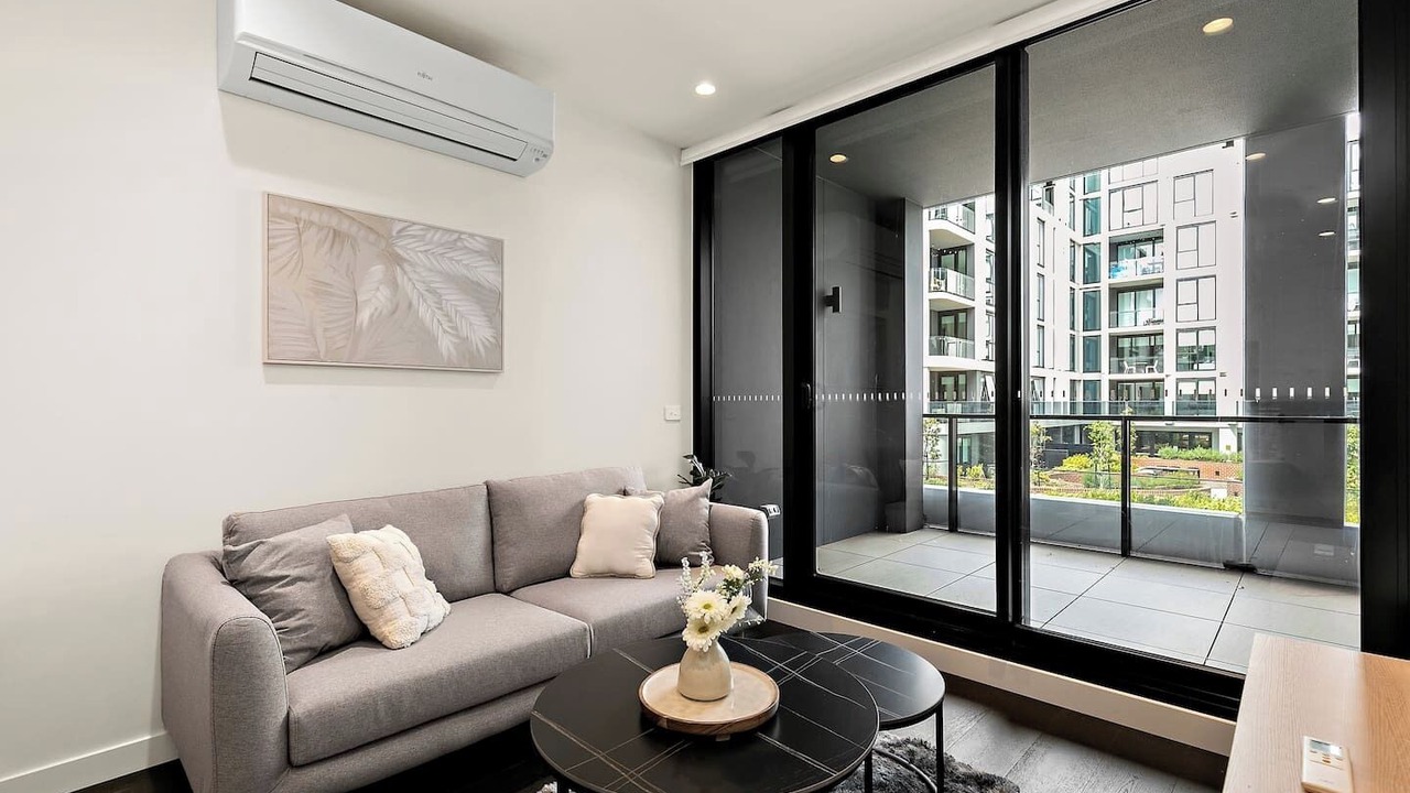 Photo of Livingroom in West Melbourne