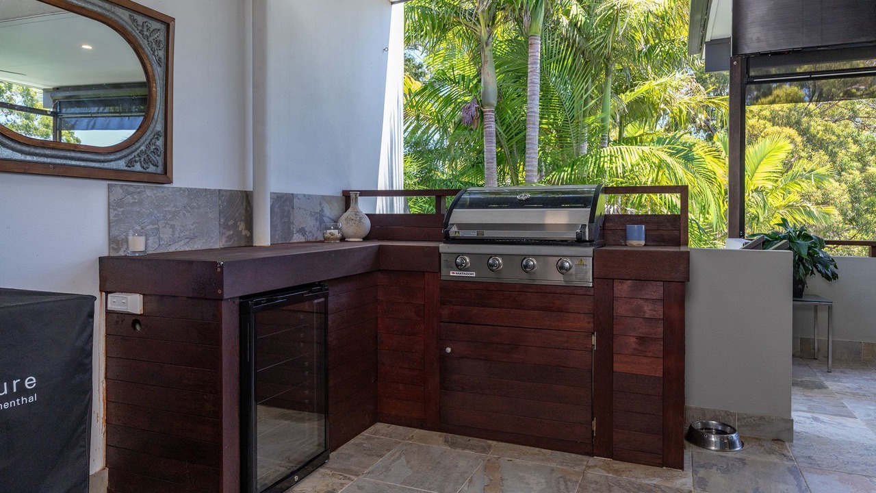 Photo of Outdoor in Elizabeth Beach