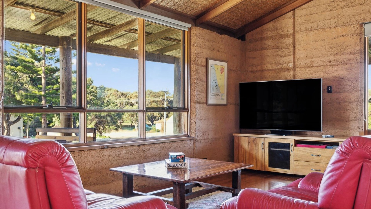 Photo of Livingroom in Ledge Point