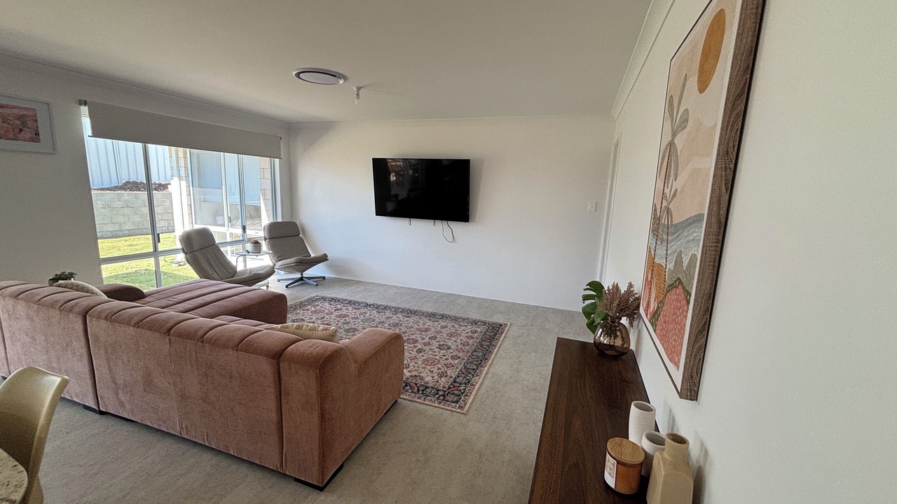 Photo of Livingroom in Beresford