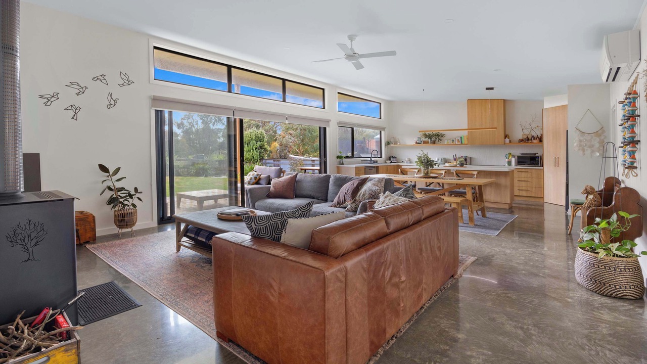 Photo of Livingroom in Sandy Point