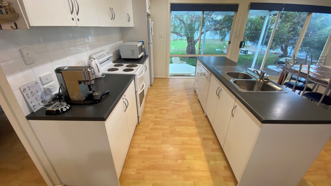 Photo of Kitchen in Minlacowie