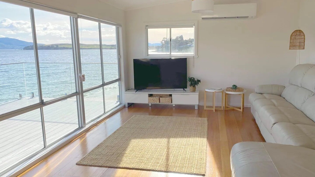 Photo of Livingroom in Opossum Bay