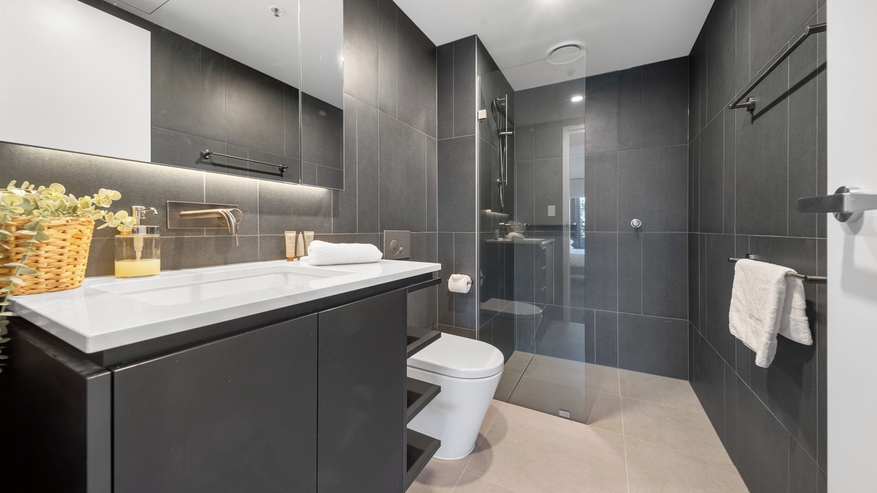 Photo of Bathroom in Reid