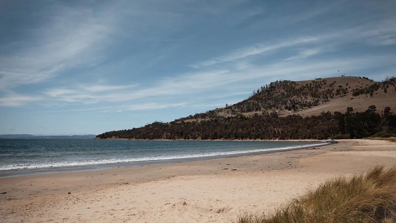 Photo of Others in Seven Mile Beach