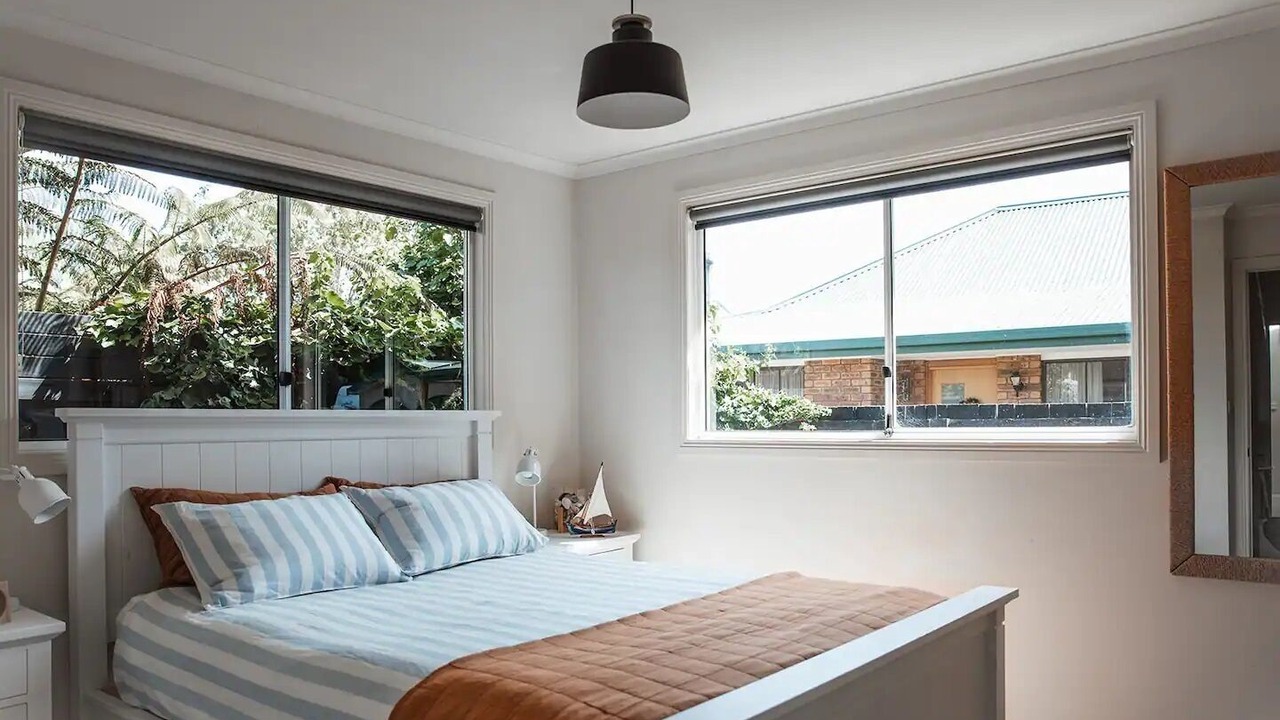 Photo of Bedroom in Seven Mile Beach