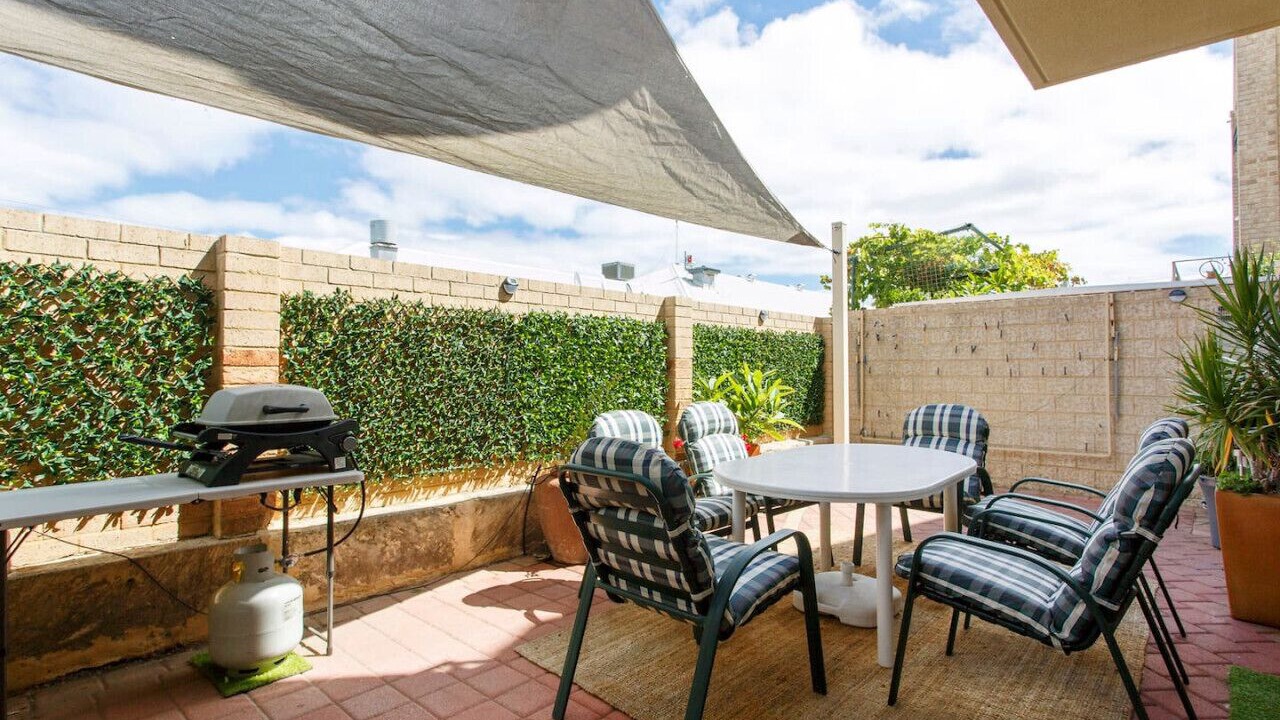 Photo of Outdoor in Hamilton Hill