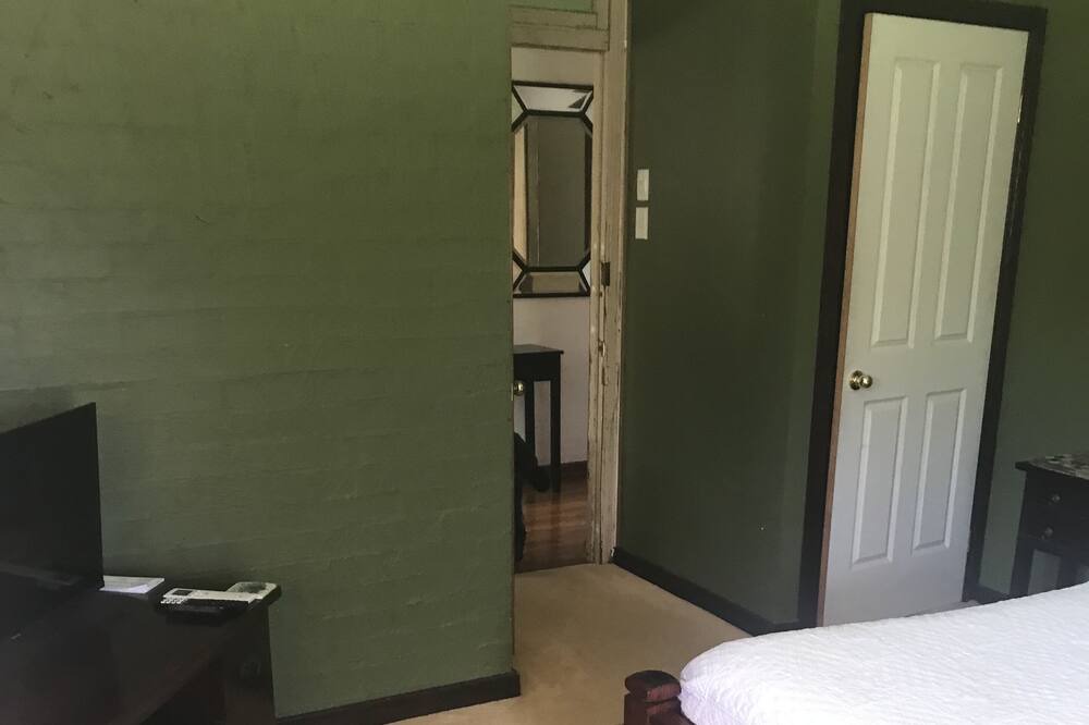Photo of Bedroom in Robertson