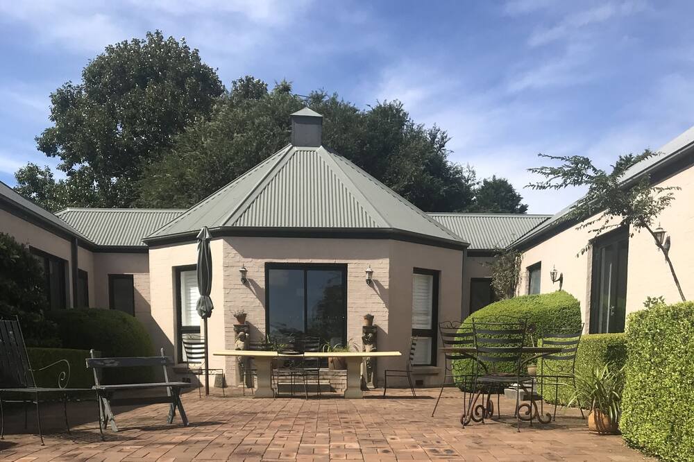 Photo of Outdoor in Robertson