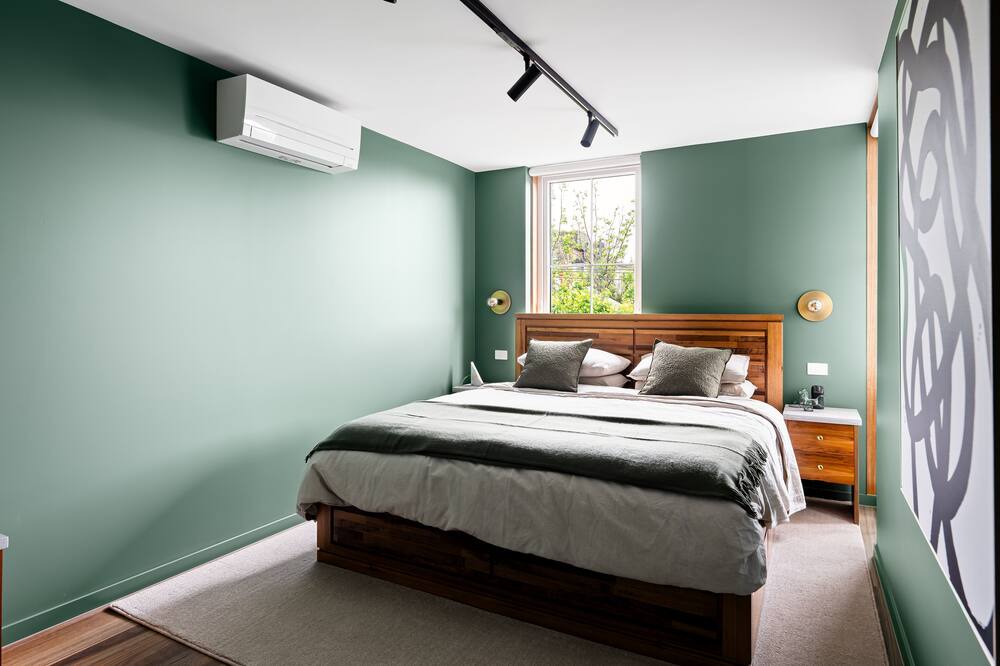 Photo of Bedroom in Cremorne