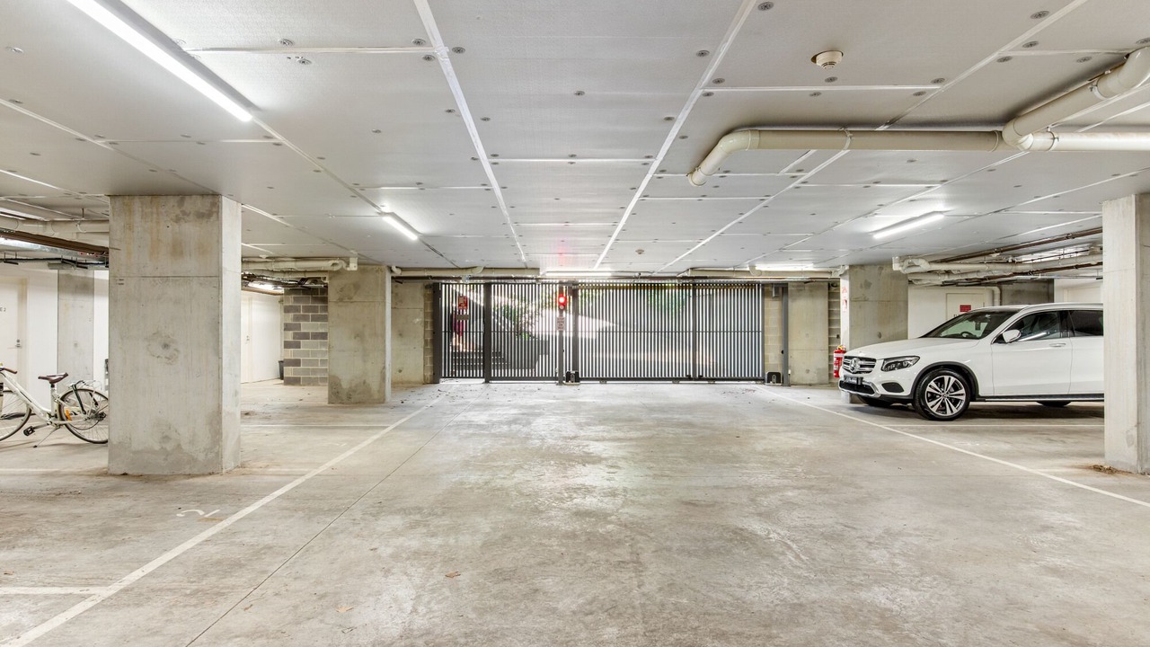 Photo of Outdoor in Parkville