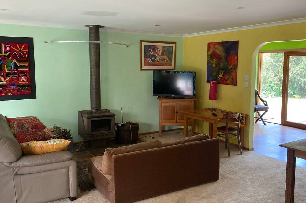 Photo of Livingroom in Tarwin Lower