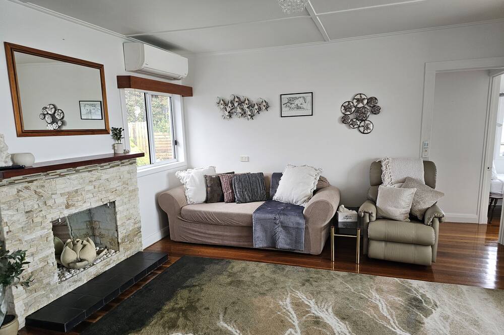 Photo of Livingroom in Dover