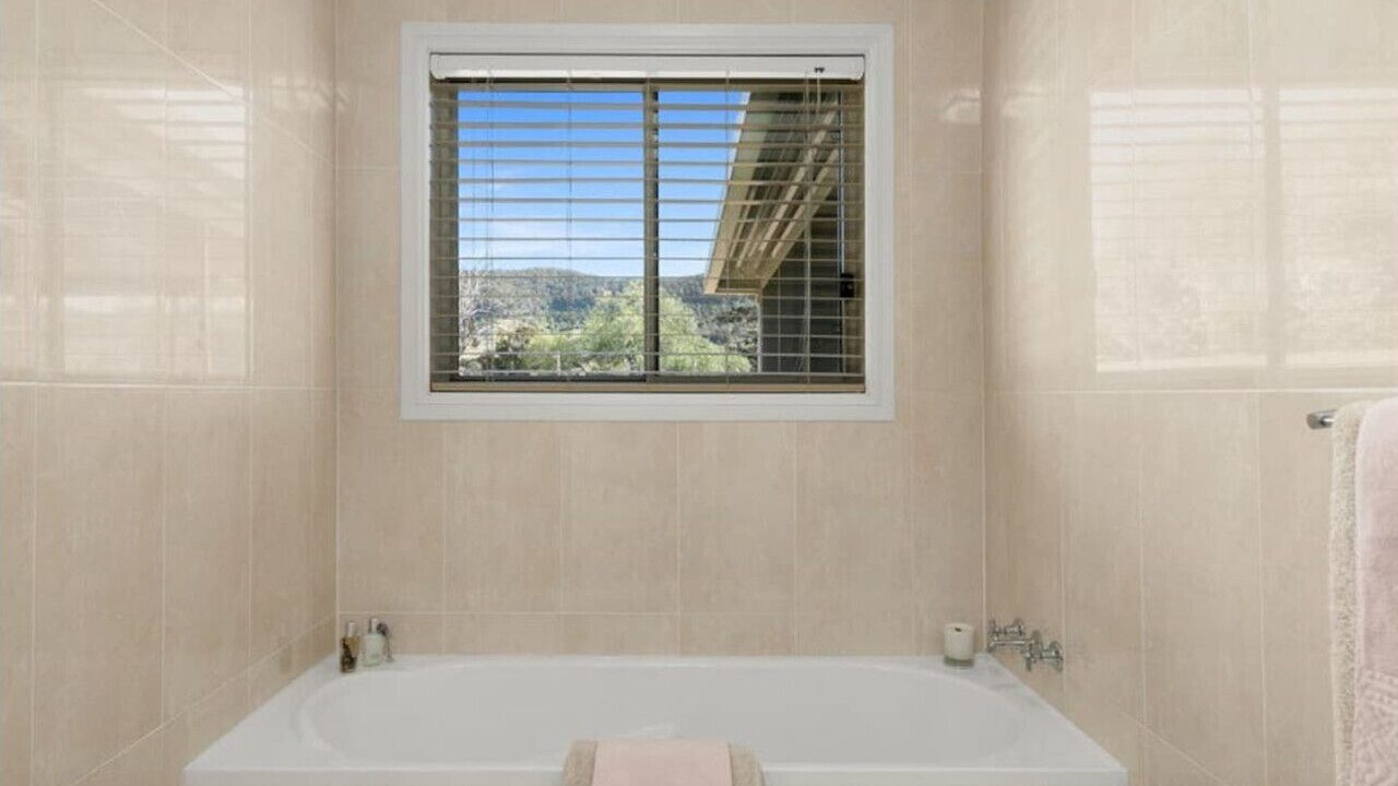 Photo of Bathroom in Bellbird