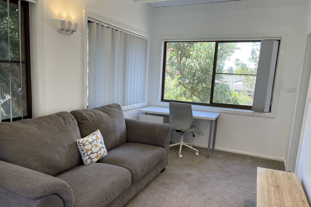 Photo of Livingroom in Mona Vale