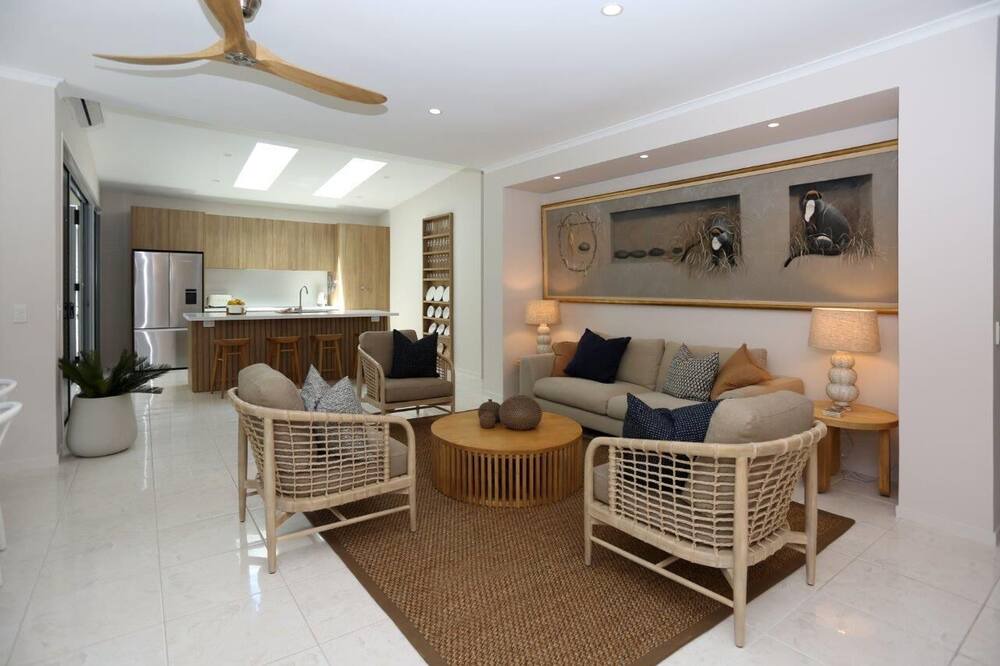 Photo of Livingroom in Dicky Beach