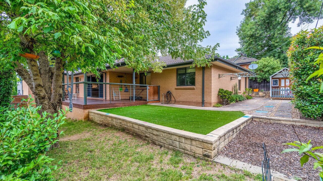 Photo of Outdoor in Lyons