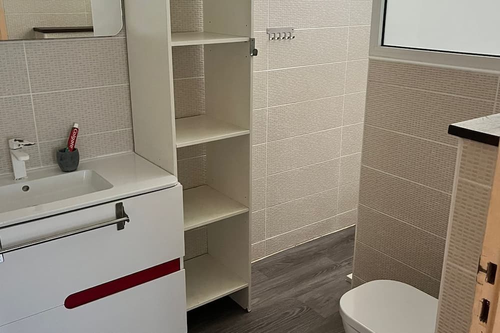 Photo of Bathroom in Cayenne