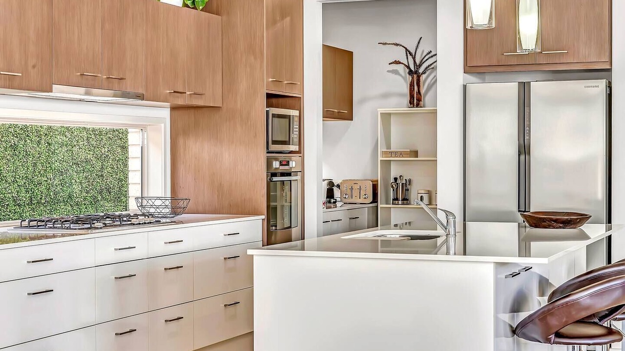 Photo of Kitchen in Woodville Gardens