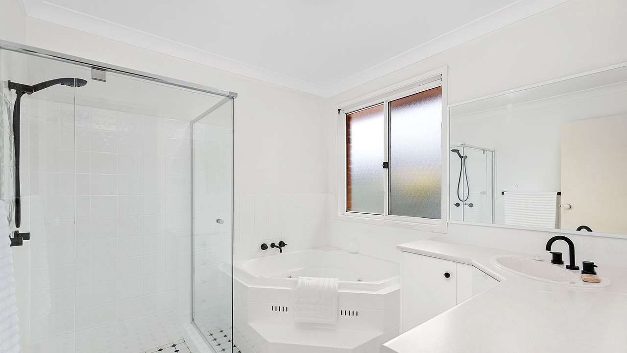 Photo of Bathroom in Soldiers Point