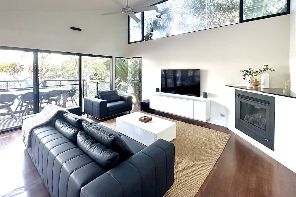 Photo of Livingroom in Bar Point