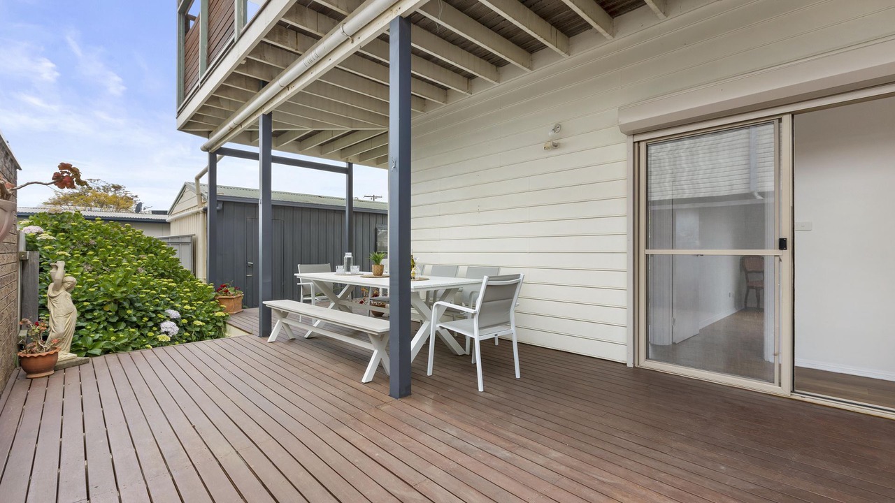 Photo of Patio Balcony in Indented Head