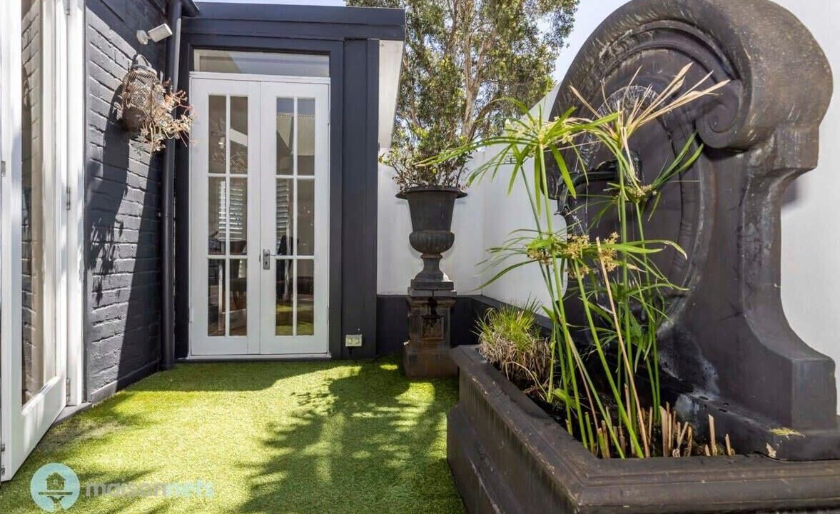 Photo of Outdoor in Annandale