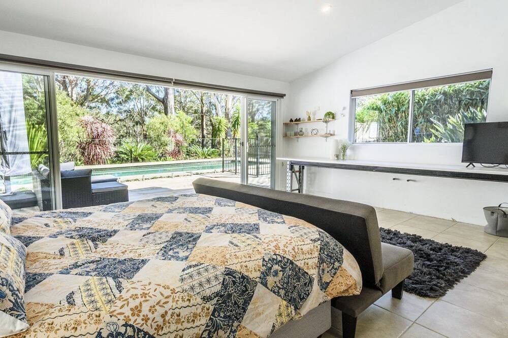 Photo of Bedroom in Macmasters Beach