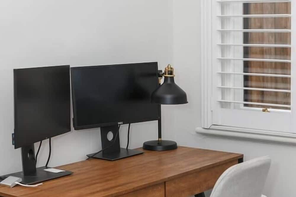 Photo of Bedroom in Richmond North