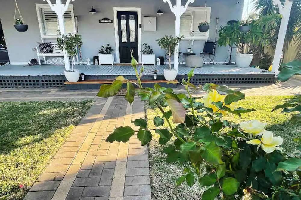 Photo of Patio Balcony in Northam