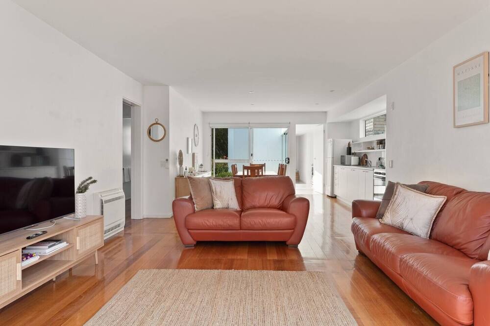 Photo of Bedroom in Opossum Bay